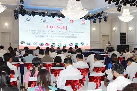 Hội nghị xúc tiến, tiêu thụ nông sản Sơn La sang thị trường Trung Quốc tại tỉnh Lạng Sơn