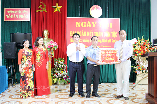 Tổ 2, phường Quyết Thắng Thành phố tổ chức  Kỷ niệm 90 năm Ngày truyền thống Mặt trận Tổ quốc Việt Nam (18/11/1930 – 18/11/2020).