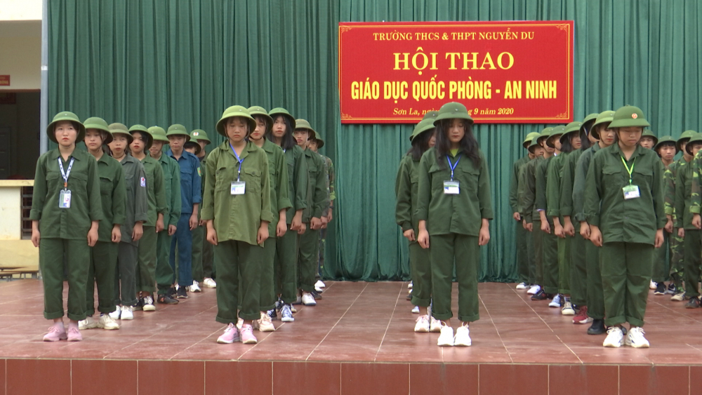 Trường THCS-THPT Nguyễn Du đã tổ chức Hội thao Giáo dục quốc phòng năm học 2020 - 2021