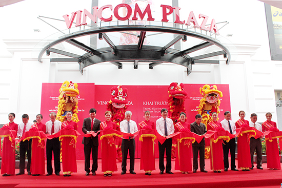 Khai trương Trung tâm thương mại Vincom Plaza Sơn La