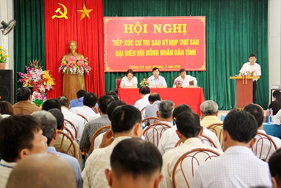 Tổ đại biểu số 1 HĐND tỉnh tiếp xúc cử tri phường Chiềng Cơi