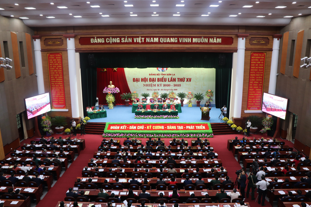 Khai mạc Đại hội đại biểu Đảng bộ tỉnh Sơn La lần thứ XV, nhiệm kỳ 2020-2025