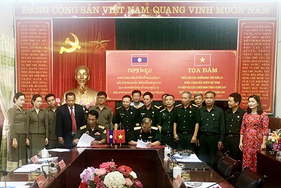 Tọa đàm trao đổi kinh nghiệm công tác Hội Cựu chiến binh hai tỉnh Sơn La và tỉnh U Đôm Xay (nước CHDCND Lào)