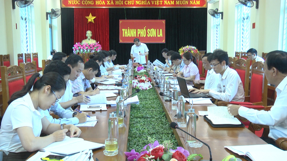 Đồng chí Nguyễn Quốc Khánh, Phó chủ tịch UBND tỉnh làm việc với thành phố trong tháo gỡ khó khăn cho sản xuất kinh doanh, thu ngân sách, giải ngân vốn đầu tư công năm 2020.