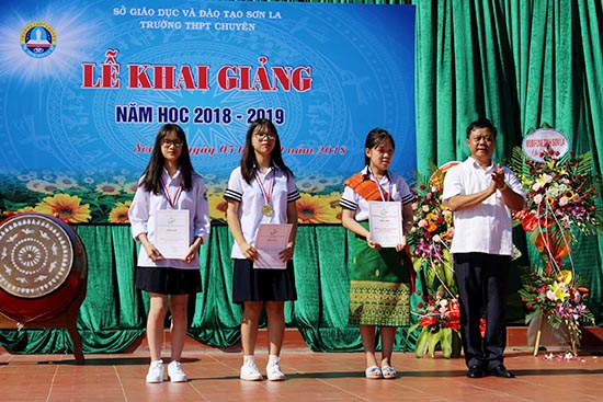 Trường THPT Chuyên Sơn La khai giảng năm học mới 2018-2019