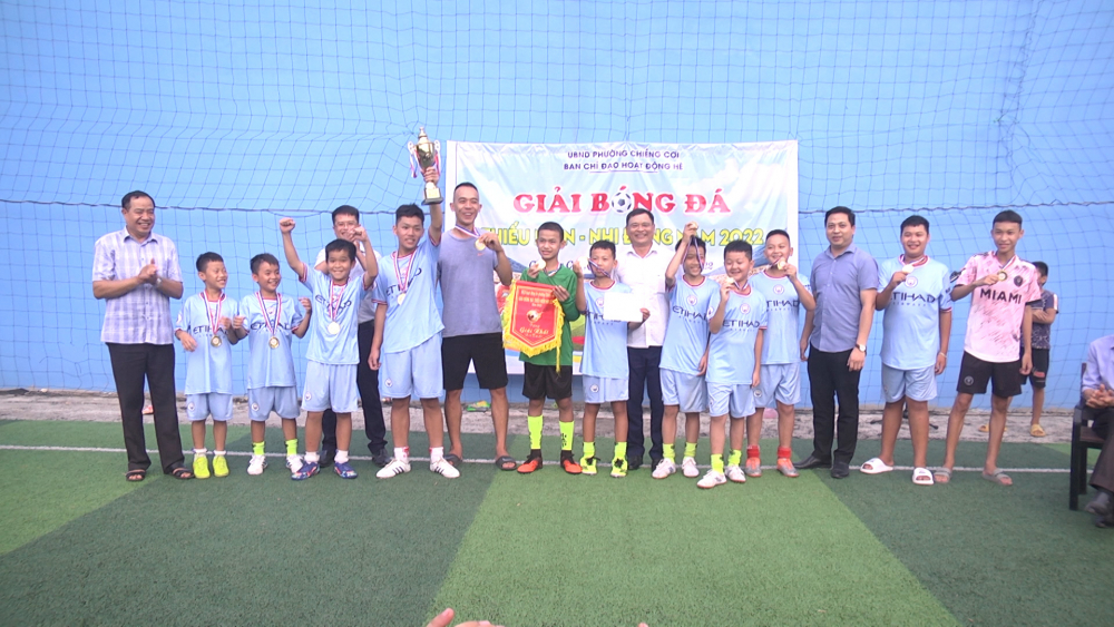 Đoàn phường Chiềng Cơi đã tổ chức thành công Giải bóng đá thiếu niên – nhi đồng năm 2022.