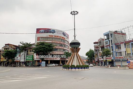 Ngày đầu thực hiện cách ly toàn xã hội tại thành phố Sơn La