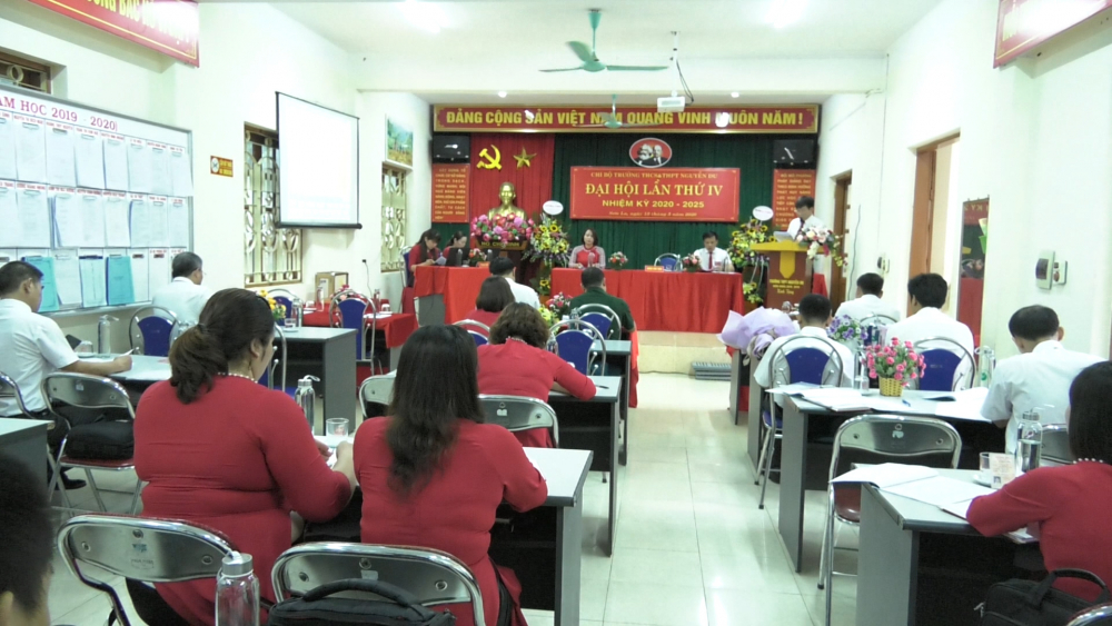 Chi bộ trường THCS - THPT Nguyễn Du Đại hội lần thứ IV, nhiệm kỳ 2020-2025