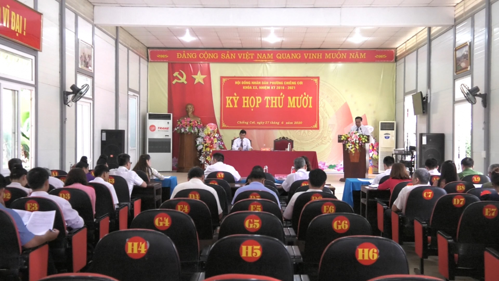 Kỳ họp thứ mười Hội đồng nhân dân phường Chiềng Cơi