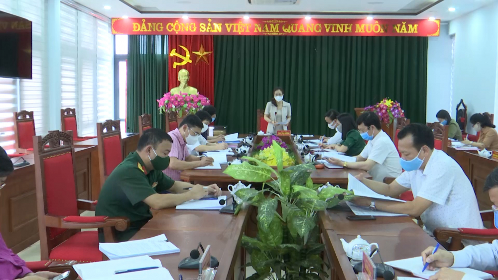 Đồng chí Mai Thu Hương, Ủy viên BTV tỉnh ủy, Trưởng ban Tuyên giáo tỉnh ủy, Tổ trưởng tổ công tác đã làm việc với Ban thường vụ thành ủy về công tác chuẩn bị Đại hội nhiệm kỳ 2020-2025.