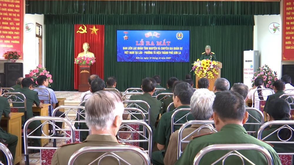 Ra mắt Ban liên lạc quân tình nguyện và chuyên gia Việt Nam tại Lào phường Tô Hiệu
