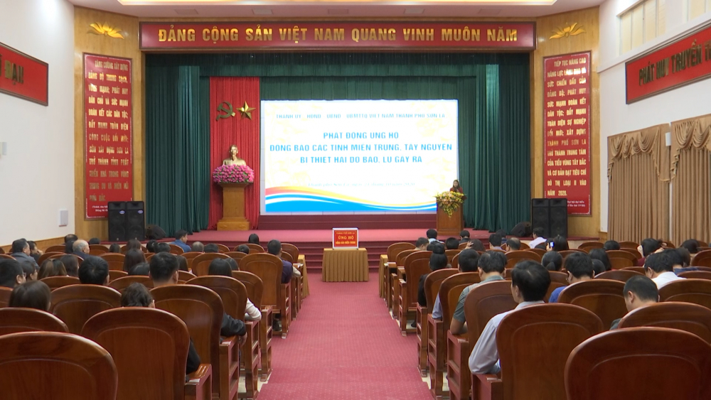 Thành ủy-HĐND-UBND-MTTQ thành phố phát động ủng hộ đồng bào Miền Trung- Tây Nguyên