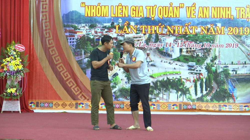 Liên hoan các nhóm LGTQ về ANTT giỏi thành phố Sơn La  lần thứ nhất năm 2019.