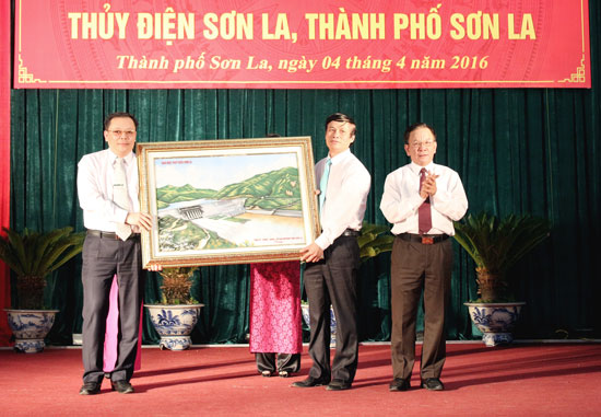 Thành phố: Tổng kết Dự án di dân, tái định cư thủy điện Sơn La