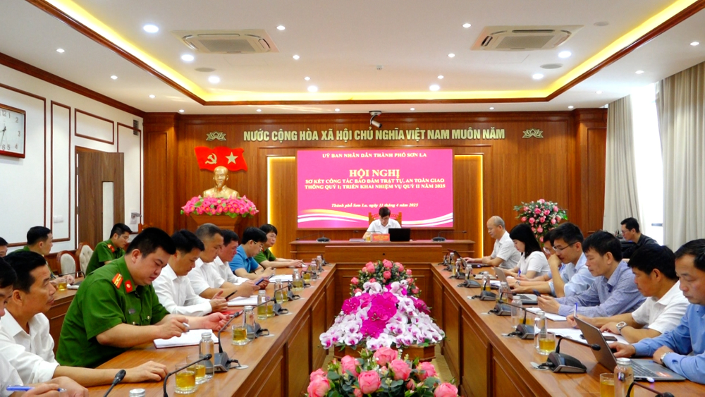 Thực hiện đồng bộ, quyết liệt các giải pháp giảm thiểu vi phạm giao thông