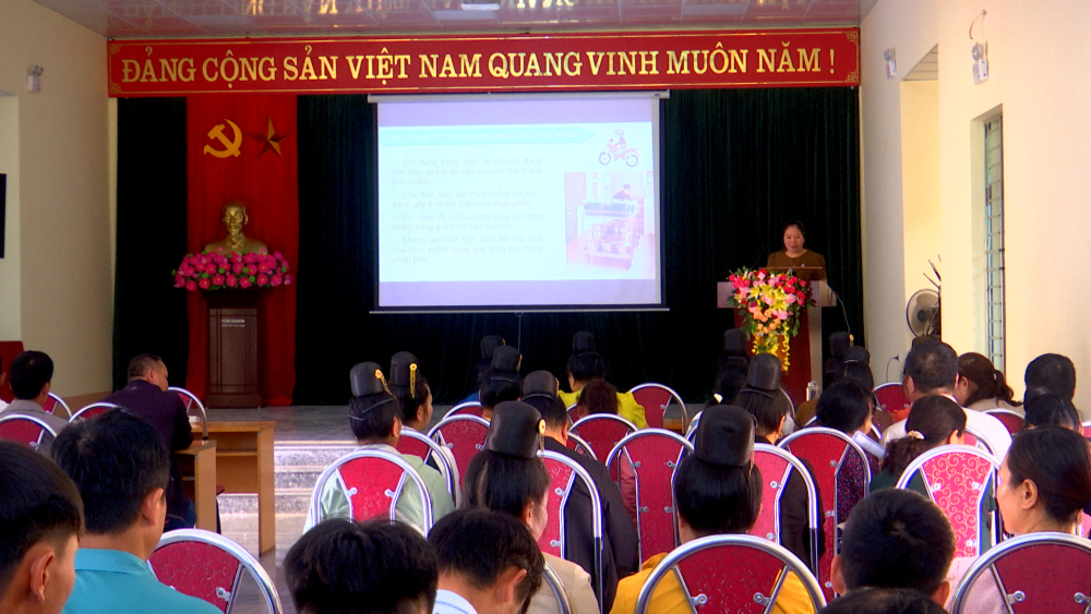 Hội Nông dân thành phố tuyên truyền về nông sản, thực phẩm an toàn năm 2025