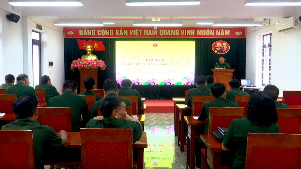 Hội Cựu chiến binh thành sơ kết giữa nhiệm kỳ;Chiều ngày 20/5, Hội Cựu chiến binh thành phố đã tổ chức Hội nghị sơ kết giữa nhiệm kỳ Đại hội lần thứ VII, Nhiệm kỳ 2022-2027.  
