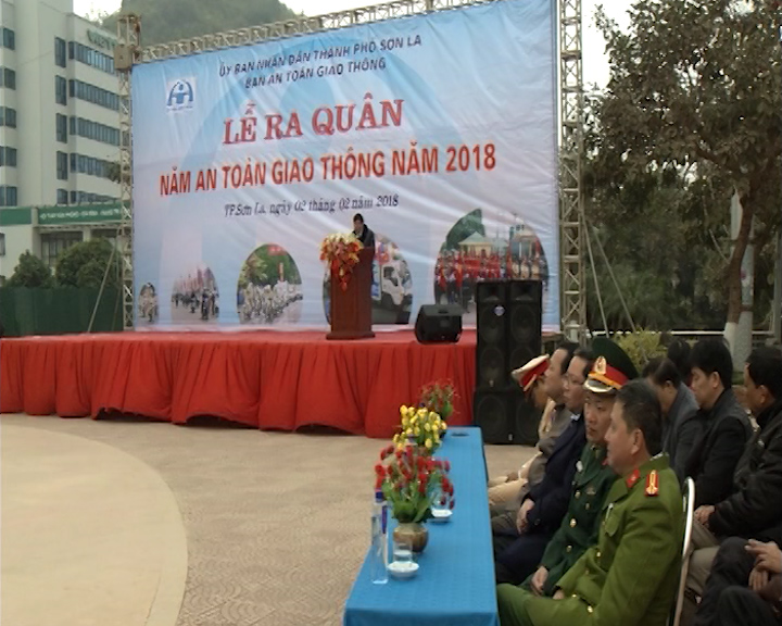 Ngày 2/2, Thành phố đã tổ chức Lễ ra quân Năm An toàn giao thông năm 2018. Tham dự có đồng chí Nguyễn Ngọc Điệp, Phó Bí thư thành ủy, Chủ tịch UBND thành phố, Trưởng ban An toàn giao thông thành phố; đại diện lãnh đạo các cơ quan, ban, ngành cùng cán