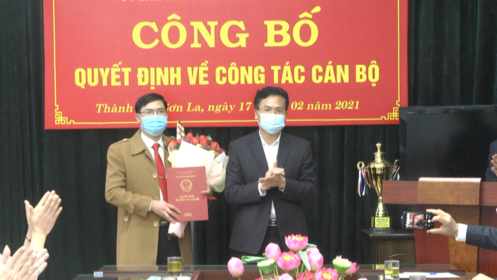 Công bố Quyết định bổ nhiệm Phó trưởng phòng Giáo dục và Đào tạo  thành phố