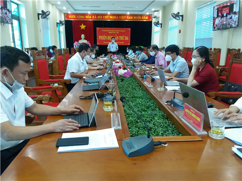 Phiên họp lần thứ ba UBND thành phố khóa XX, nhiệm kỳ 2021-2026